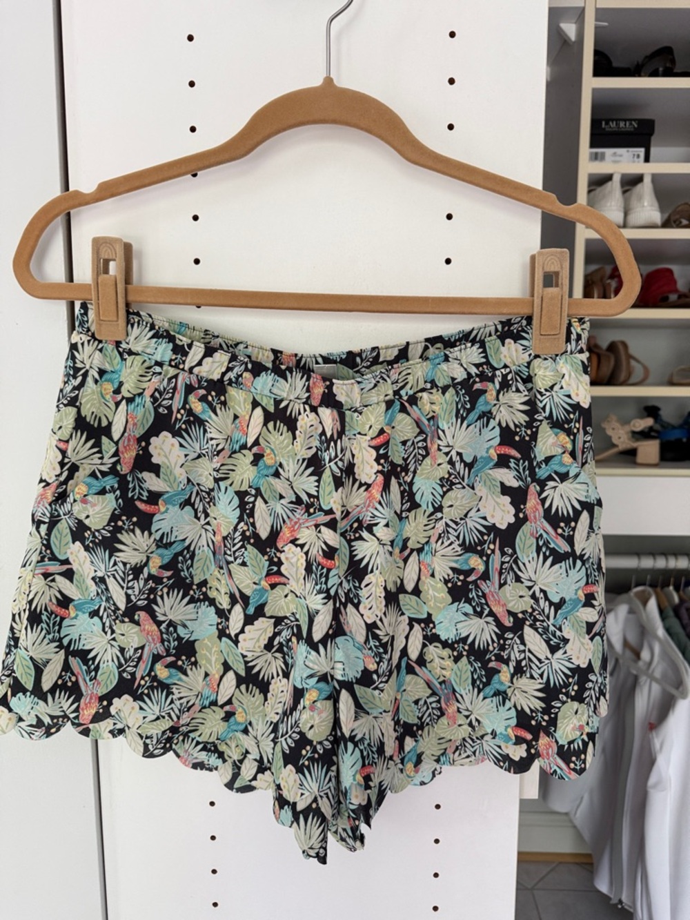 LC Lauren Conrad Tropical Leaf & Parrot Scallop-Hem Shorts - Black/Multi